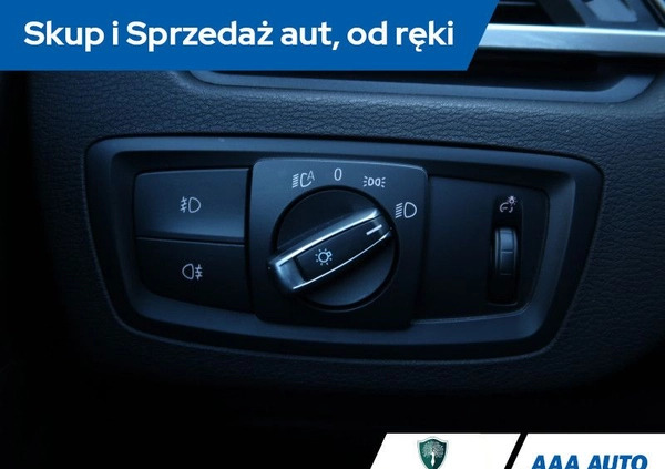 BMW X1 cena 100001 przebieg: 82808, rok produkcji 2016 z Goleniów małe 436